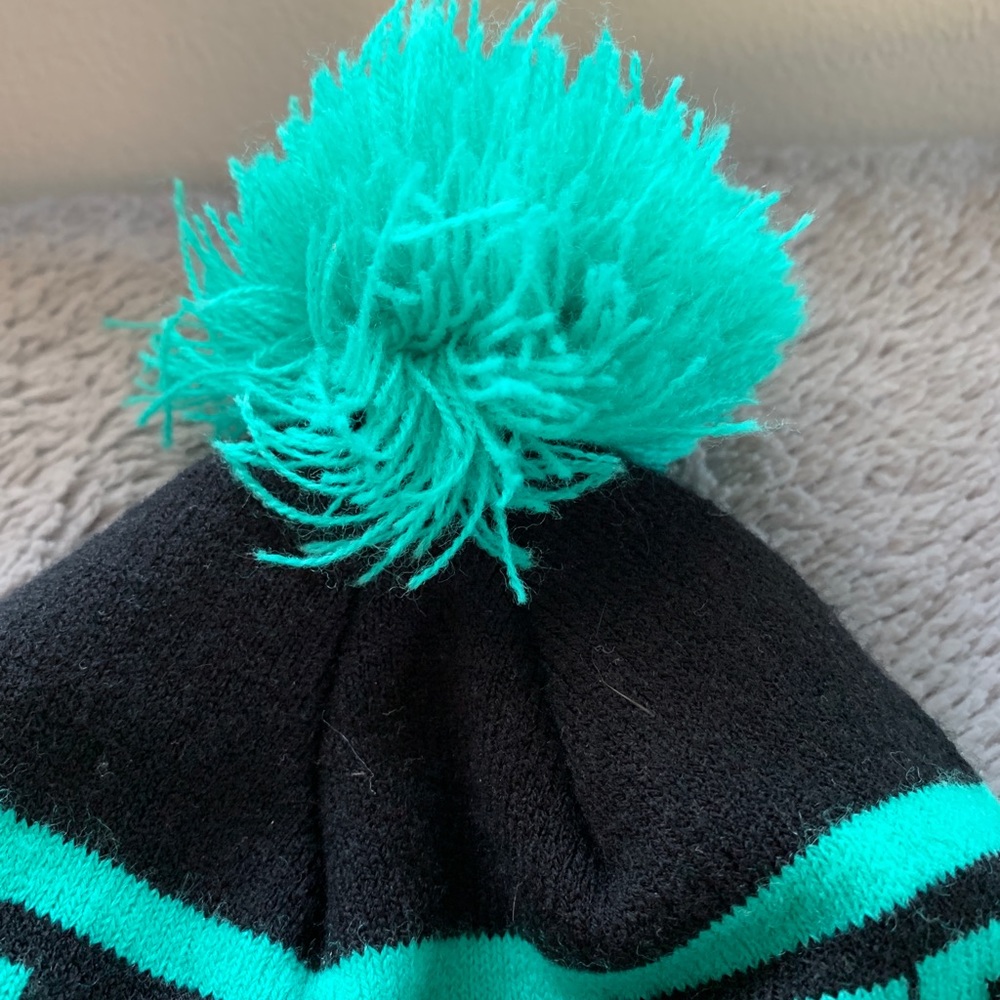 Beanie - Picture 3 of 3
